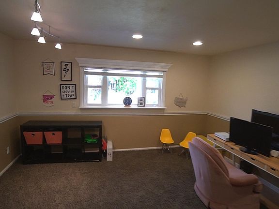 4th image of 7806 Wintergreen Dr