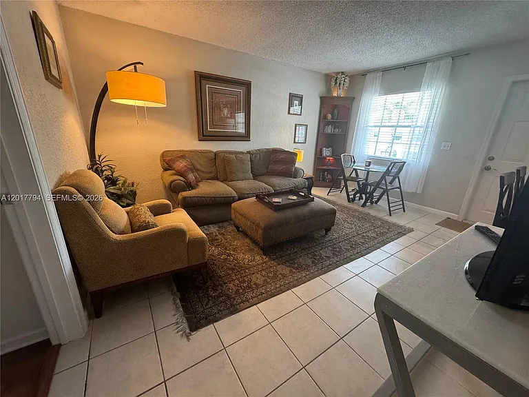 2660 NE 8th Ave #215 — Photo 8