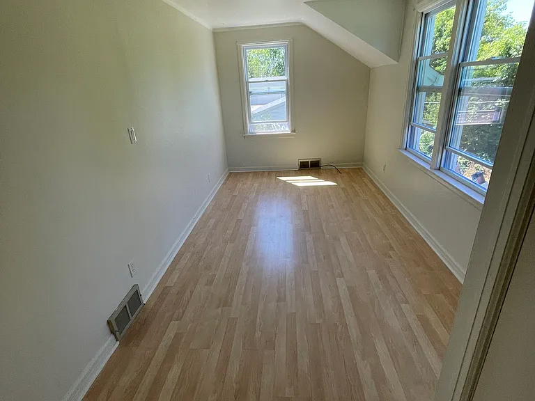 2626 Newman Rd — Photo 3