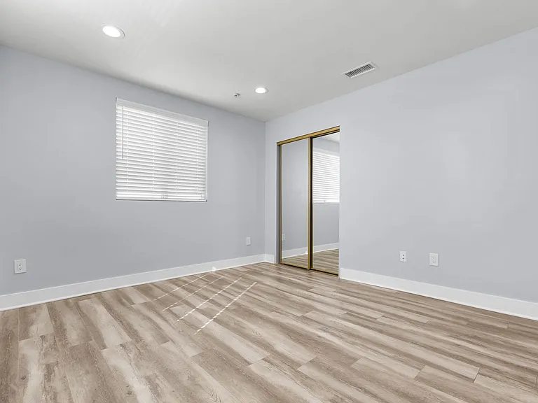 960 1/2 S Breed St — Photo 20