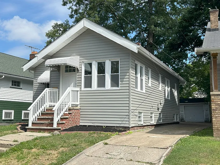 10620 Linnet Ave — Photo 3