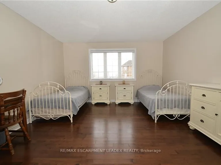 1132 Harrogate Dr — Photo 20