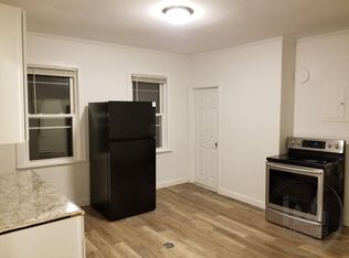 246 Amherst St #3, Providence, RI 02909