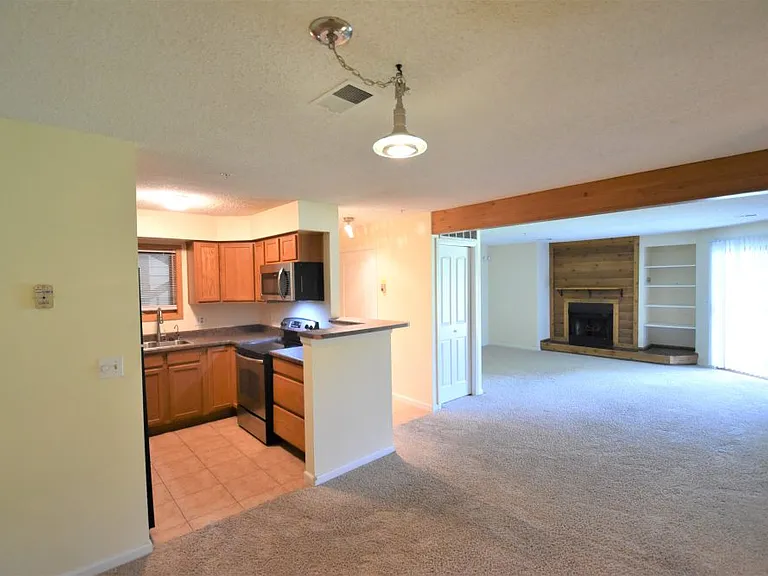 2892 Shadow Creek Dr #110 — Photo 12