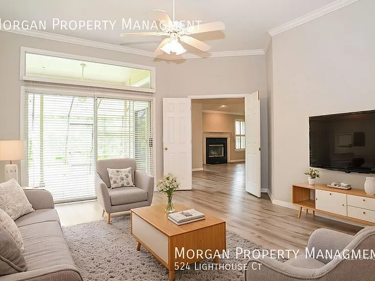 524 Lighthouse Ct — Photo 4