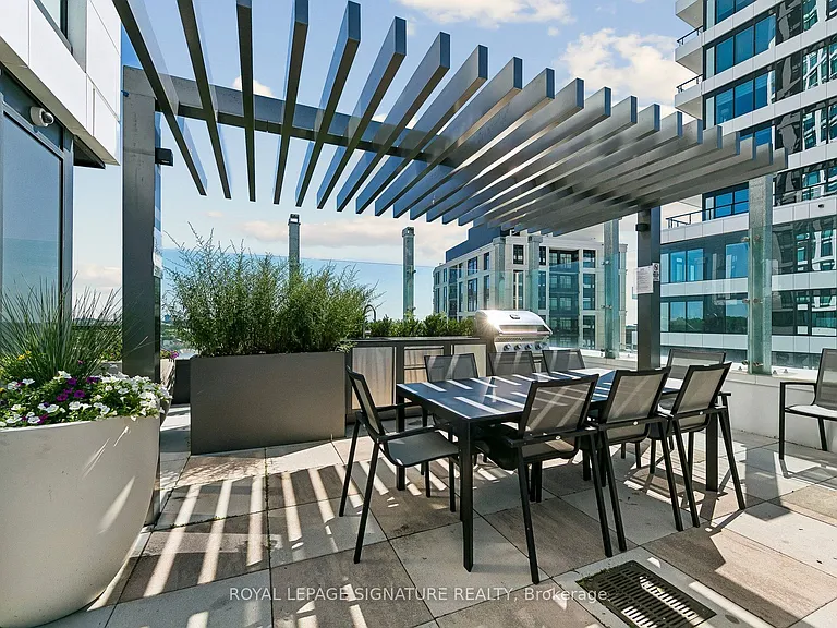 2495 Eglinton Ave W #908 — Photo 34