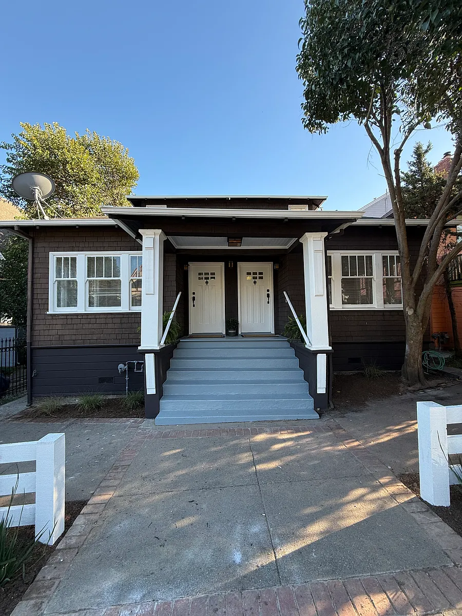 Building Photo - 705 Virginia St #707
