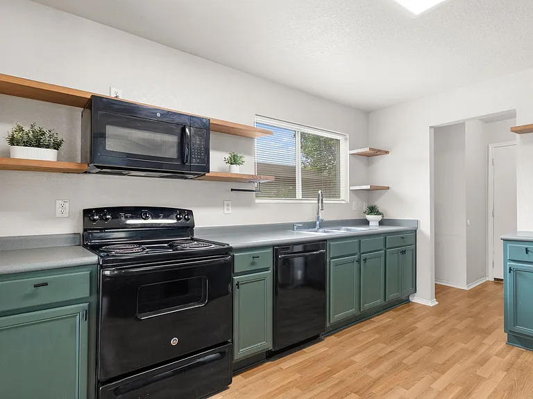 10034 Southern Sun — Photo 14