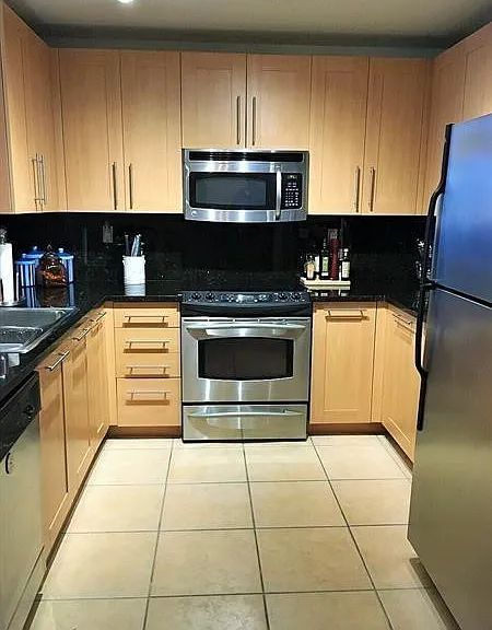 511 SE 5th Ave #607 — Photo 5