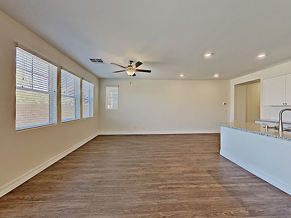 3rd image of 942 Nerone Ave