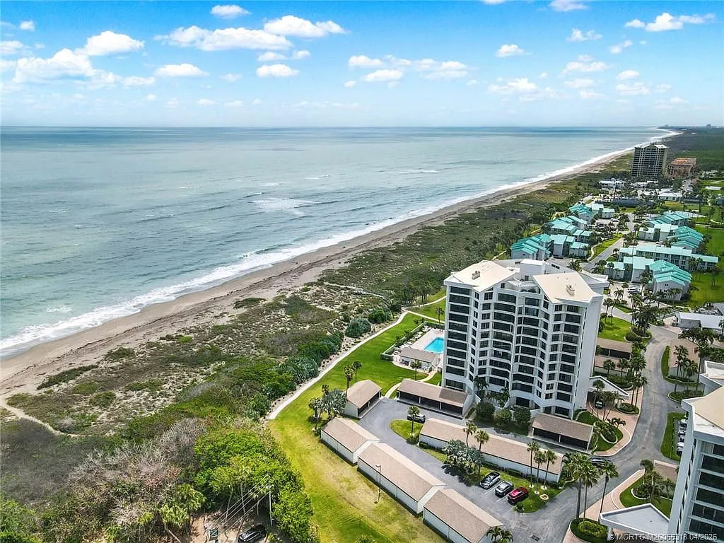 Building Photo - 2400 S Ocean Dr #4143