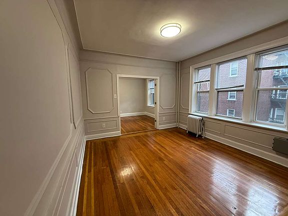2nd image of 19-25 Kensington Ave #304