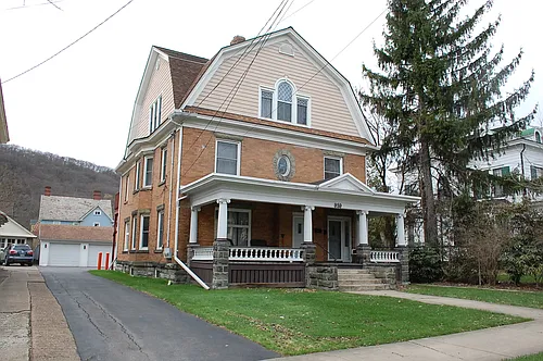 939 Elk St #3 Photo 1