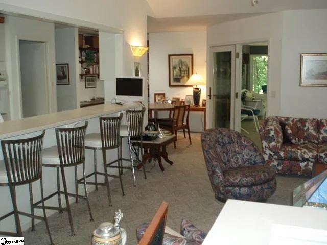 14 Passage Ln — Photo 9