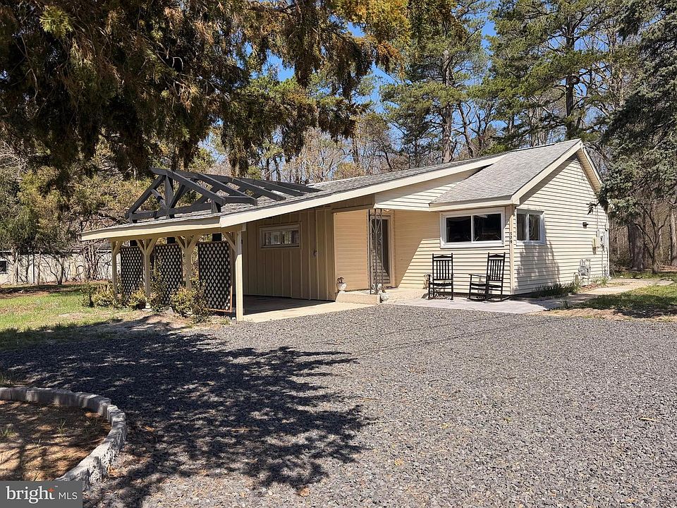 1st image of 579-583 Tabernacle Rd