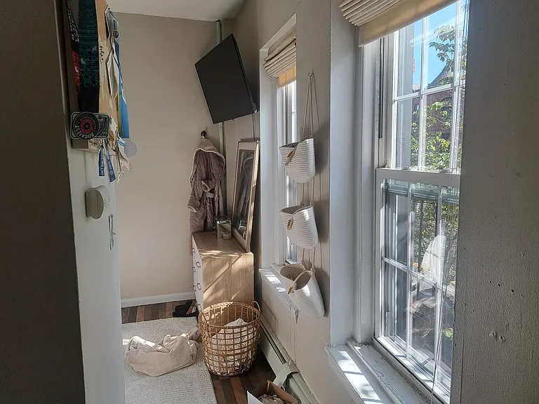 96 Saint Botolph St #7 — Photo 5