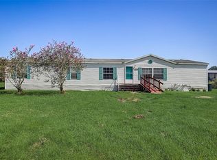 38312 Baltimore Ave, Zephyrhills, FL 33540