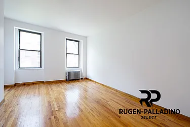 Rented by R New York