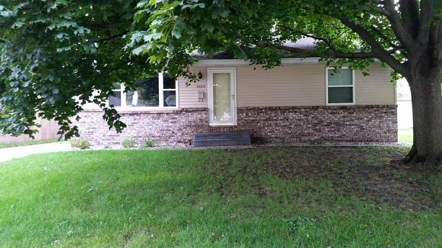 1st image of 3223 Earle Ave SW