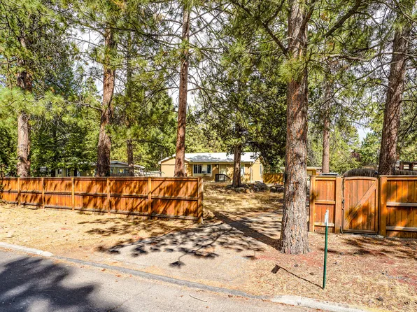 60960 Granite Dr, Bend, OR 97702