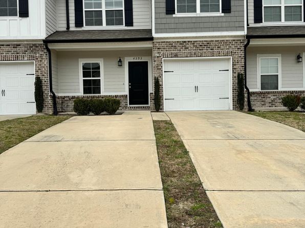 4393 E Barcelona Way