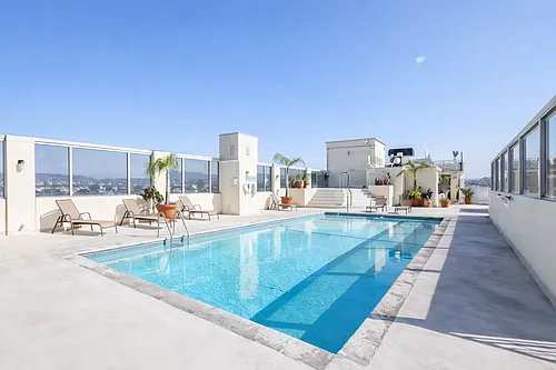 421 S La Fayette Park Pl #404 Photo 1