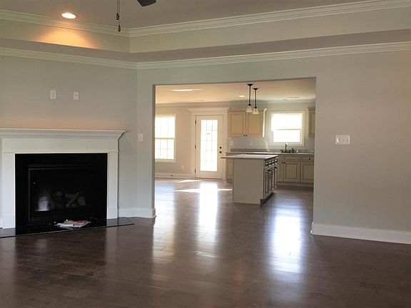 5th image of 2215 Griffitts Mill Cir