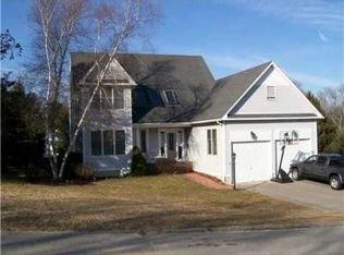 4 Fusaro Ave, Westerly, RI 02891