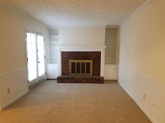 3rd image of 2496 Lehaven Dr