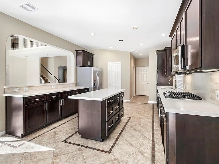 803 Chisel Point Dr — Photo 14