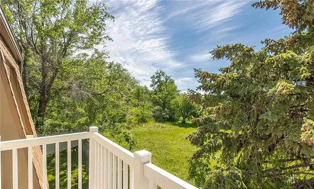 2 bed, 700 sqft, $1,095 — Photo 4