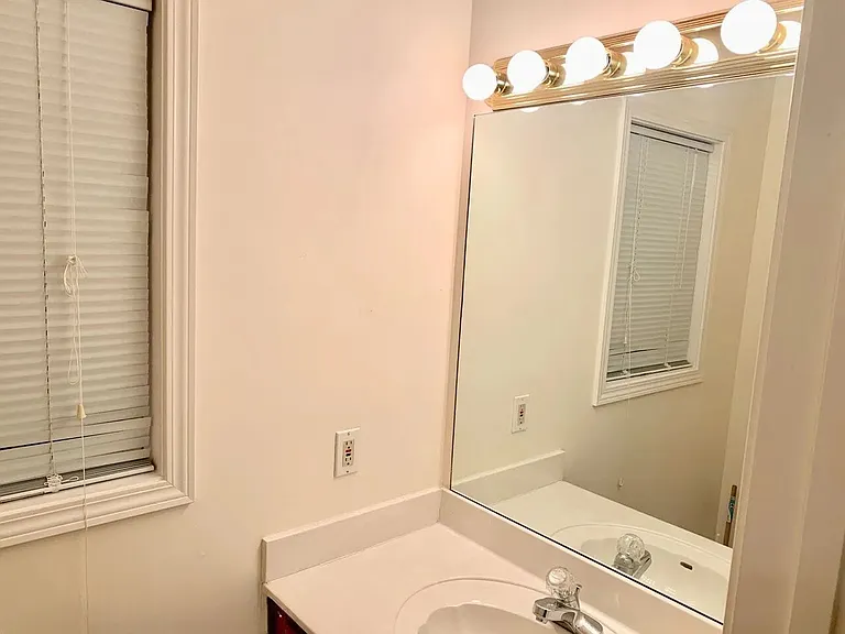 1814 Ed Temple Blvd — Photo 11