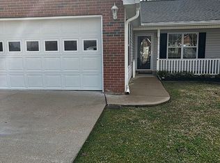 86 Yellow Brick Rd, Rossville, GA 30741