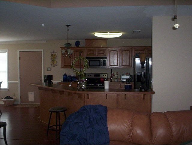 2nd image of 17477 County Oaks Ln