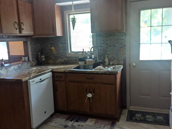 4th image of 8505 E Township Road 62