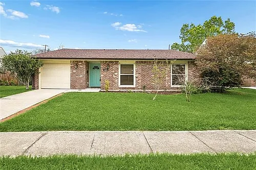 2638 Gallinghouse St Photo 1