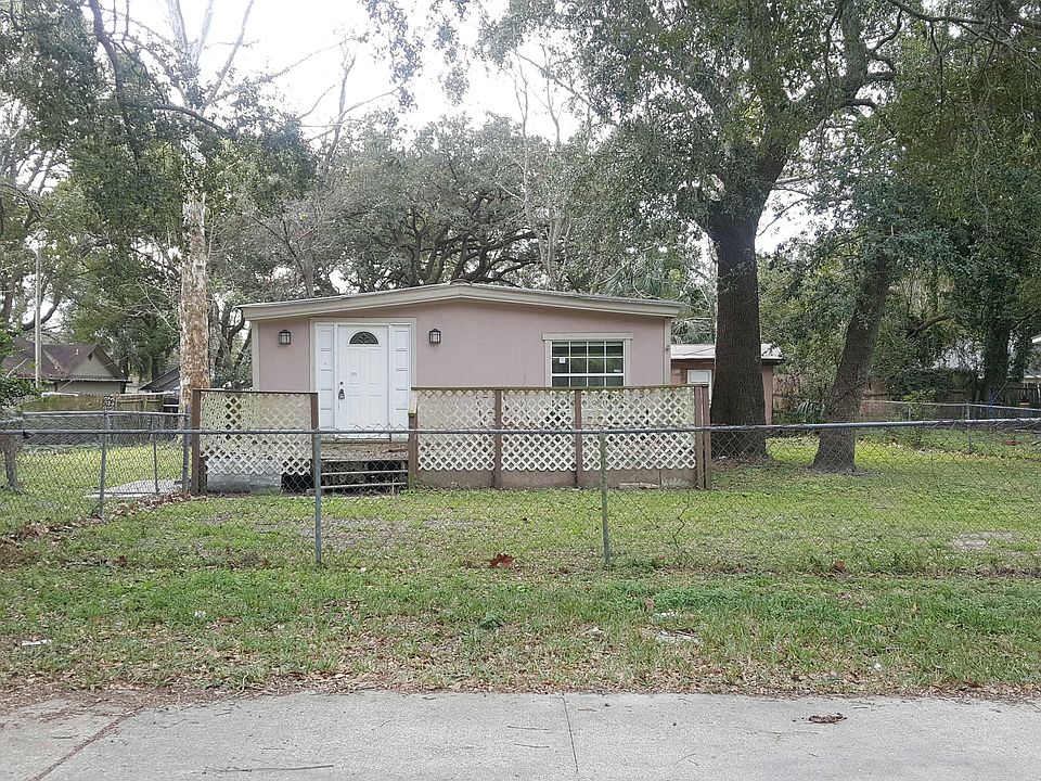1st image of 8936 Eaton Ave