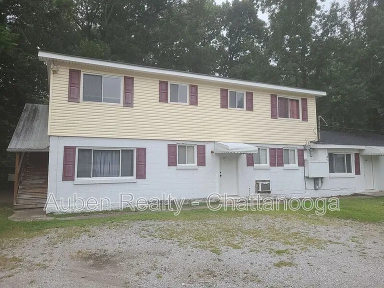 564 Julian Rd — Photo 12