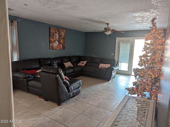 3rd image of 4142 E WHITEHALL Drive