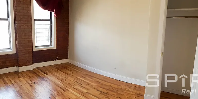 Rented by Spire Group | media 4