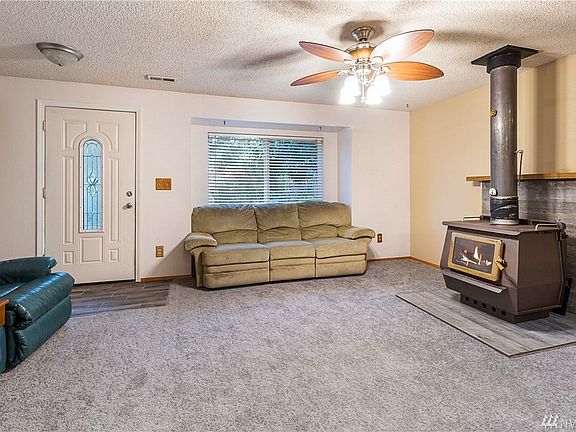 5th image of 7226 190th Ave E