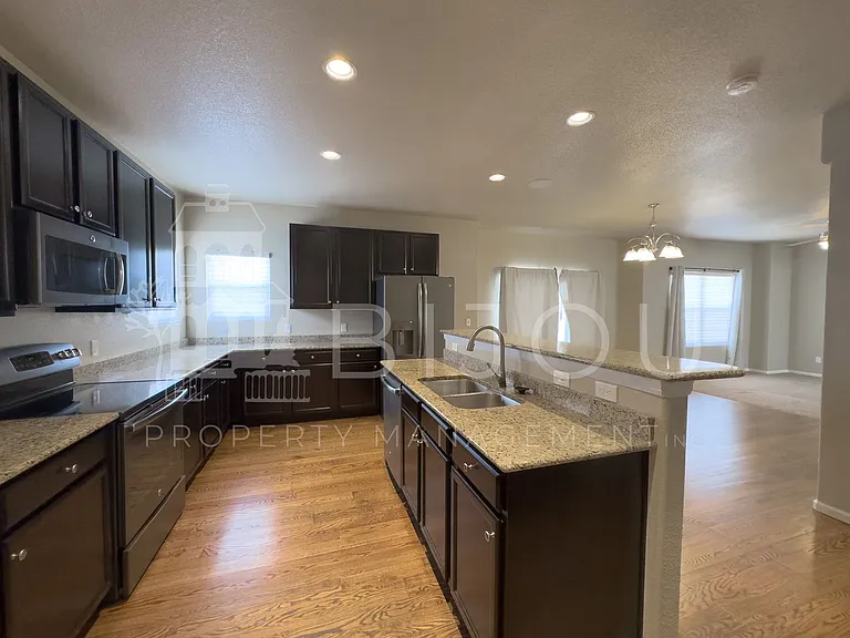9647 Carnival Ln — Photo 8