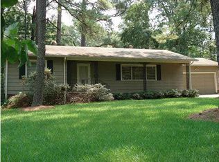 1654 Pine Ridge Pl, Jackson, MS 39211