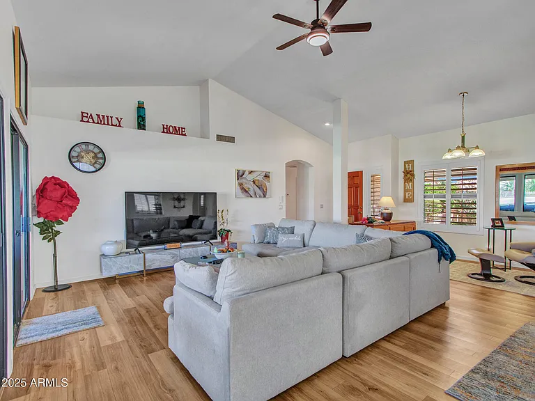 9343 W Escuda Dr — Photo 22