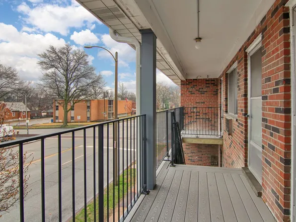 'Millennial Pink' Haters Need Not Apply (jk, all are welcome), 4419A Donovan Ave, Saint Louis, MO 63109