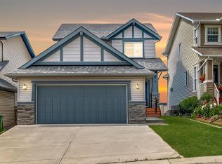 14 NE Heritage Vw, Cochrane, AB T4C 0E4