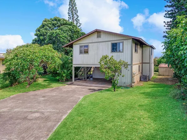 125 Pualu Pl, Lahaina, HI 96761