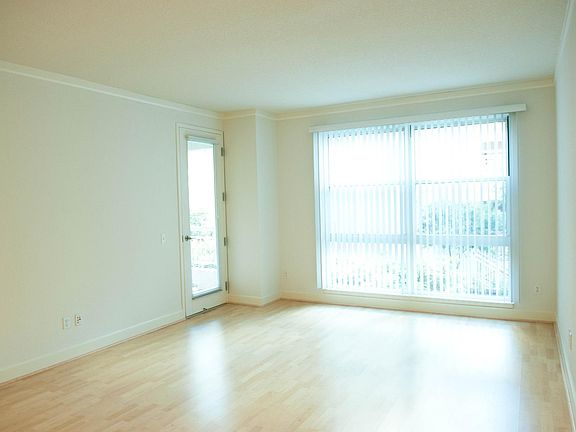 3rd image of 20488 Stevens Creek Blvd APT 1218