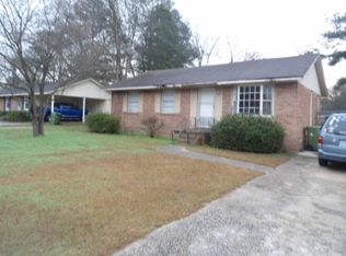 423 Brookcliff Rd, Cayce, SC 29033