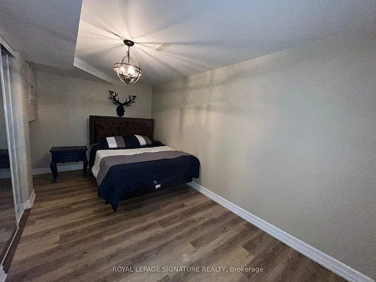 5571 Spangler Dr — Photo 42